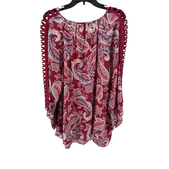Zac & Rachel Women's Plus Red Paisley Print Semi-Sheer Blouse Size 3X - Picture 2 of 4
